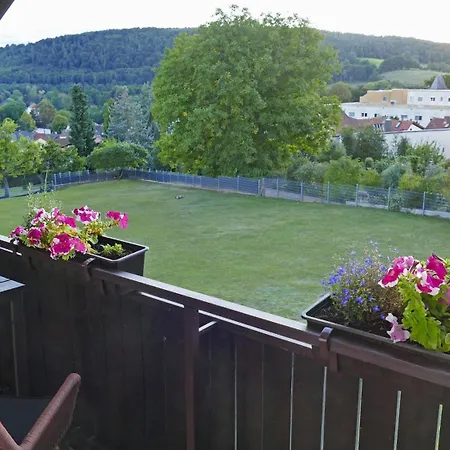Hirtenberg Bad König